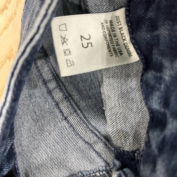 Wide leg, ankle length. - Picture 4 of 4